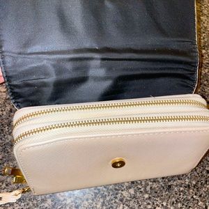 Wristlet Tan&Gold Bag